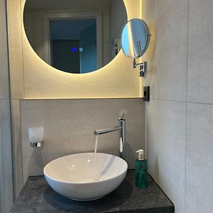 Economy Kamer met Twee Aparte Bedden